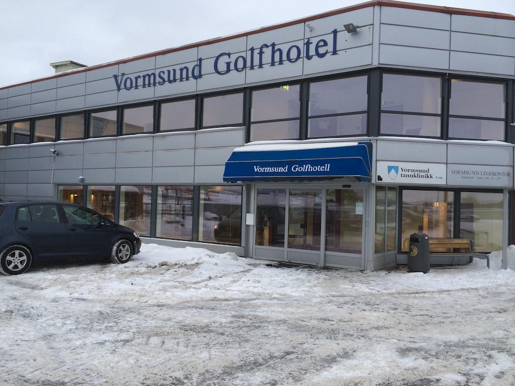 Vormsund Golf Hotell Bed Breakfast Esterno foto