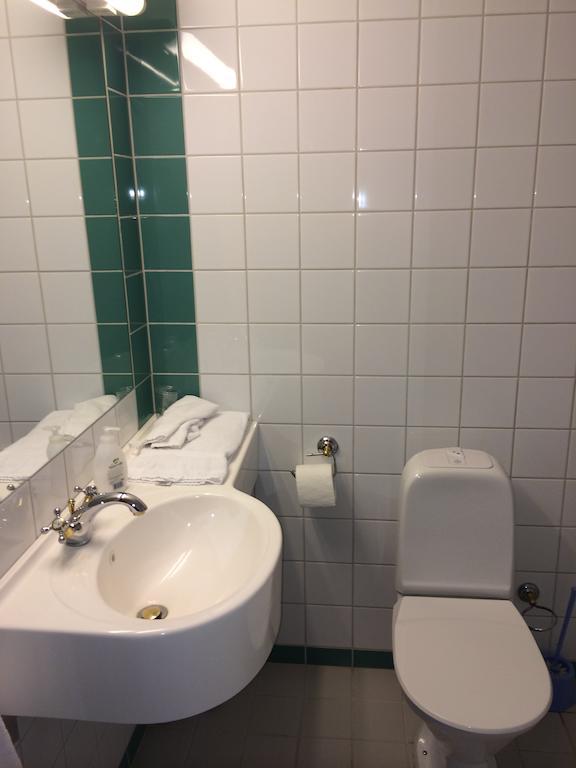 Vormsund Golf Hotell Bed Breakfast Camera foto