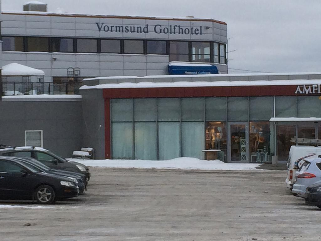 Vormsund Golf Hotell Bed Breakfast Esterno foto